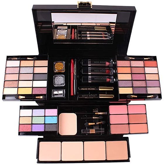 Classic Deluxe Vanity Case Make-Up Kit